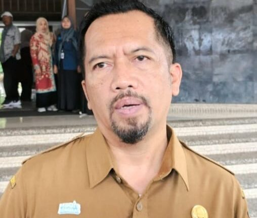 Plh Kadis L.H Kota Malang Raymon : Akan Kita Tanam Seribu Bibit Pohon Durian Untuk Sentra Industri di Kota Malang