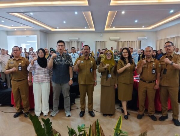 Kepala DLH Kota Malang Buka Kegiatan Sosialisasi PPLH dan Implementasi Amdalnet 2025