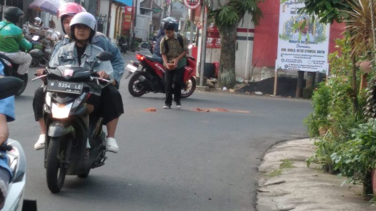 Aksi Spontan Siswa SMAN 6 Malang Bersihkan Jalanan: Wujud Nyata Profil Pelajar Pancasila