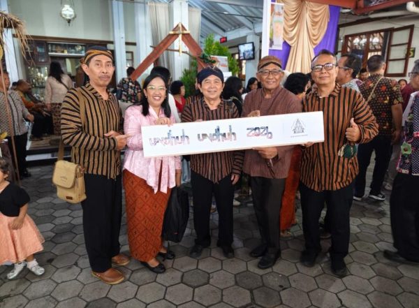 Rayakan Unduh-Unduh 2026, GKJW Malang Usung Konsep Tempoe Doeloe