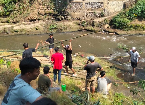 Sambut HUT RI ke-81, Warga Pisang Candi Gelar Gotong Royong