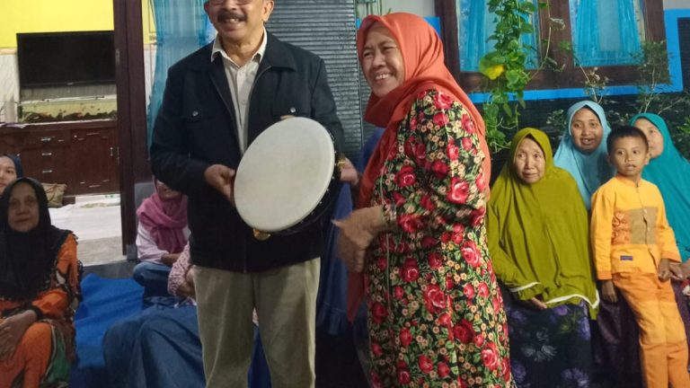 Sinergi Budaya: Anggota DPRD Kota Malang Apresiasi Ibu Tadarus Embong Arab