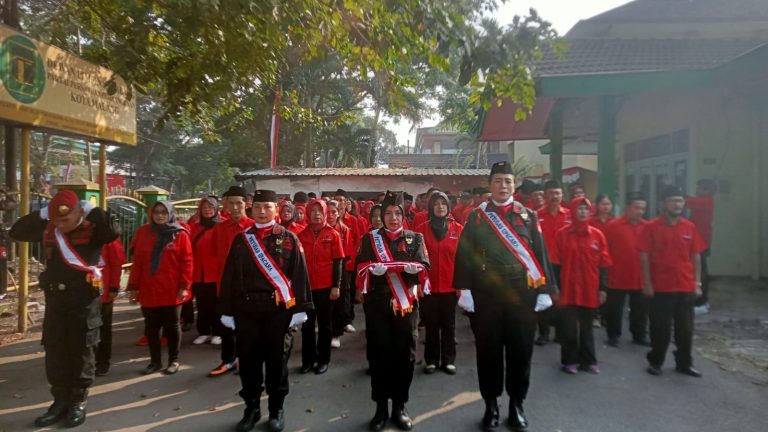 PDI Perjuangan Kota Malang Gelar Upacara HUT ke-81 RI