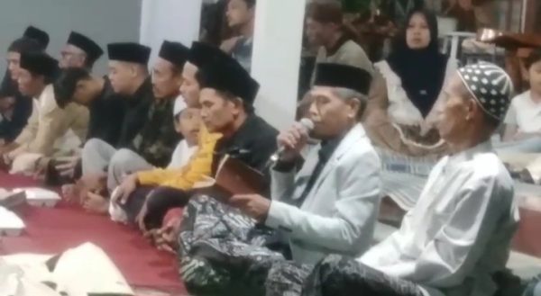 Tradisi Buah Muludan: Rezeki, Berkah, dan Cinta Rasul di Malang