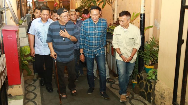 Gerakan Selamatkan Osob Kiwalan Lewat Podcast Ngalam Hebak