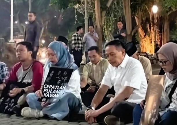 Doa Bersama Jurnalis Malang Raya di Alun-Alun