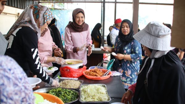 Polresta Malang Kota Gelar Baksos di Balearjosari
