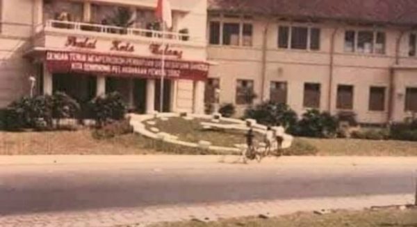 Misteri Jam Raksasa dan Warisan Sejarah di Balai Kota Malang